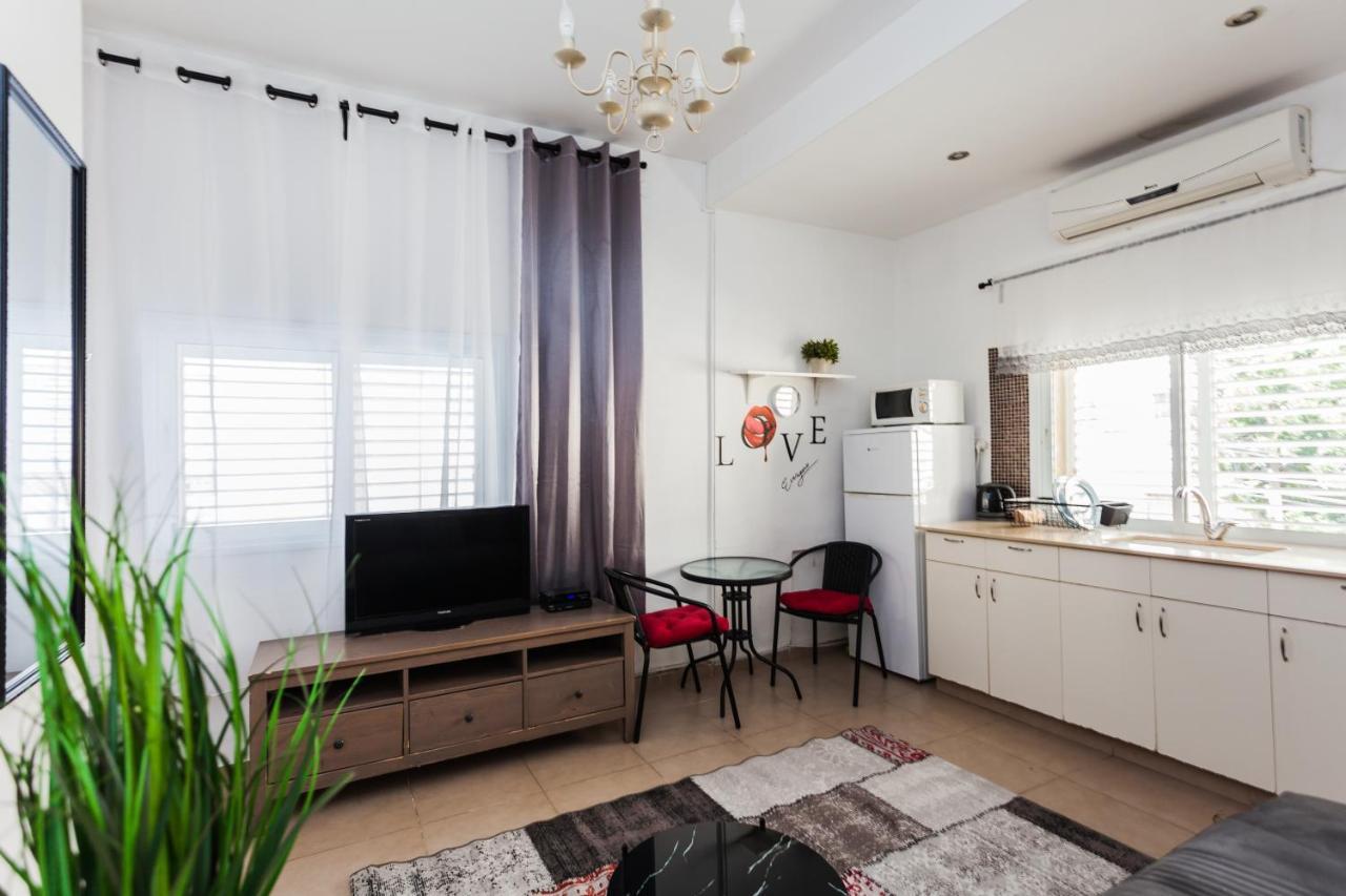Sweet Home On The Beach Тел Авив Екстериор снимка